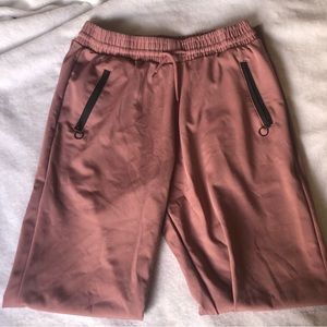 (SOLD) Nevé Fashion Brand Leggings With Zipper Pockets L-XL